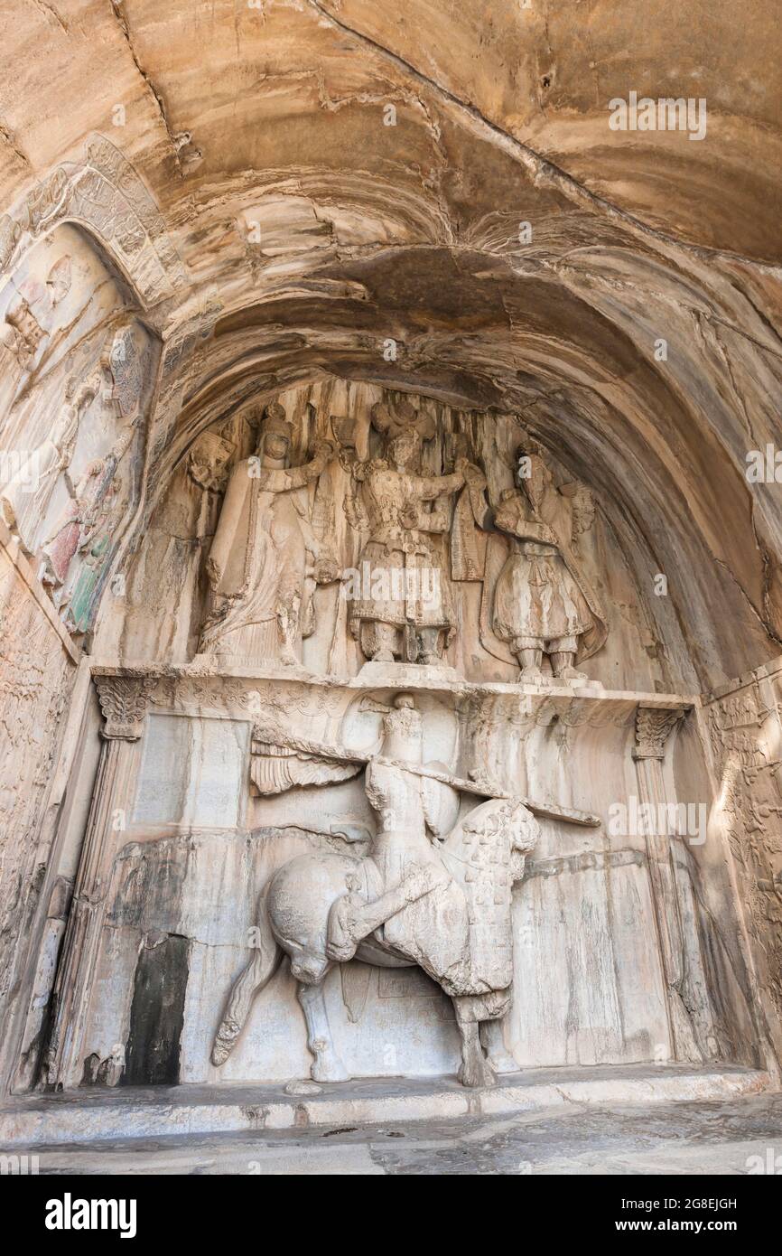 Taq e Bostan(Taq e Bustan), Sasanian rock reliefs of Khosrow ii, Kermanshah, Kermanshah Province, Iran, Persia, Western Asia, Asia Stock Photo