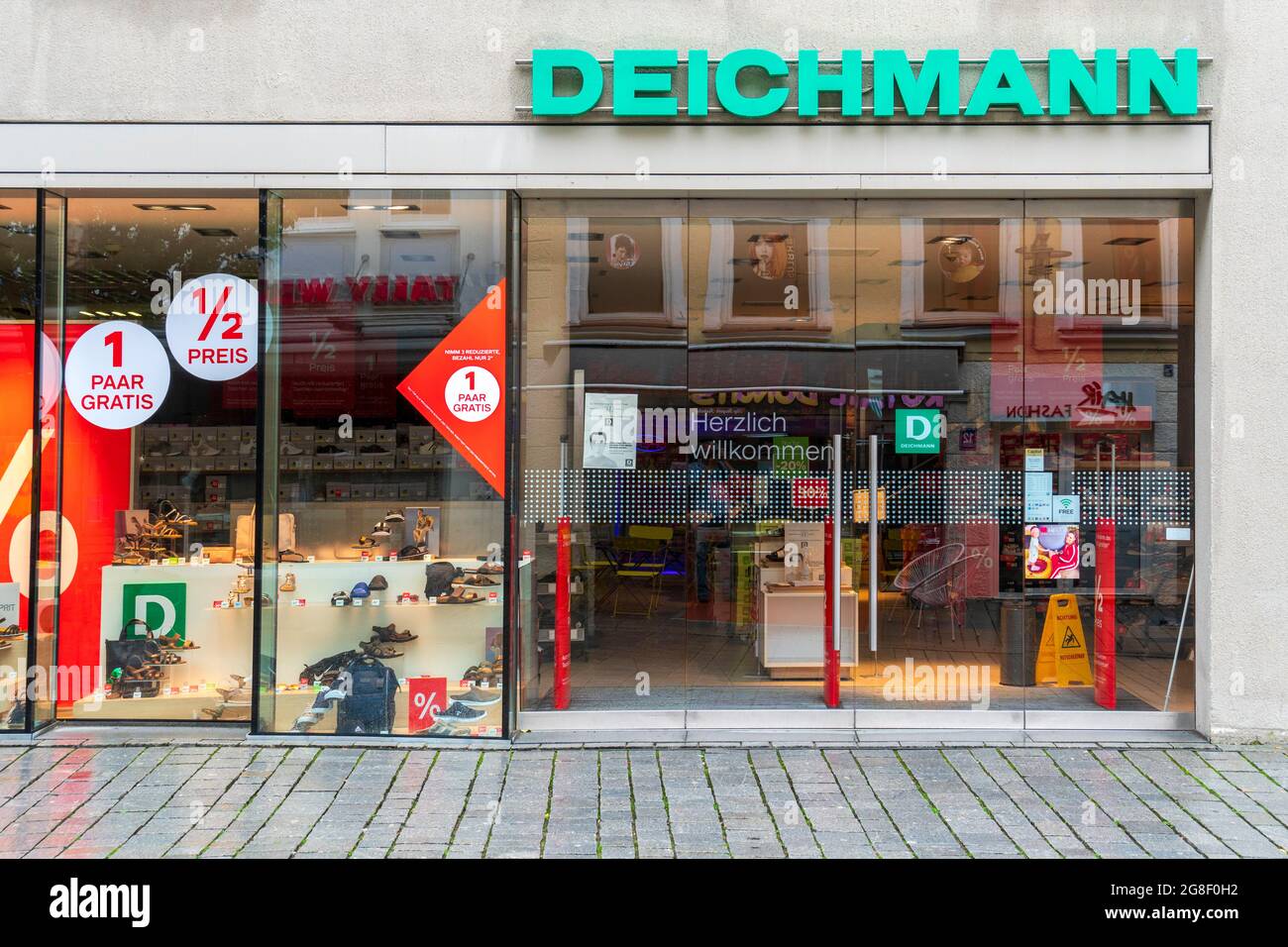 Filiale der Firma Deichmann in Kempten Stock Photo