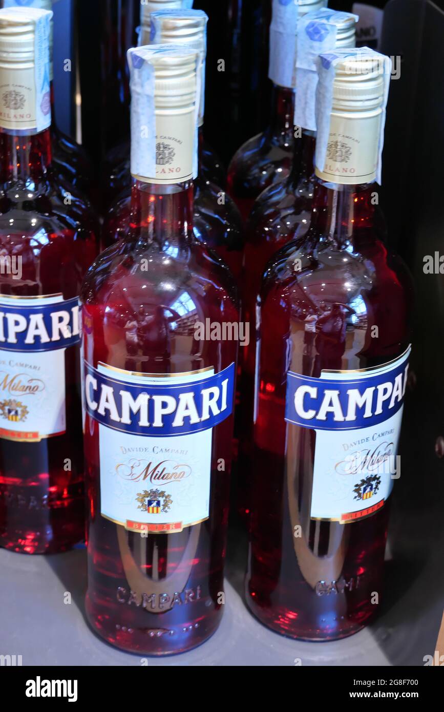 CAMPARI BOTTLES ON DISPLAY INSIDE THE FOOD STORE Stock Photo