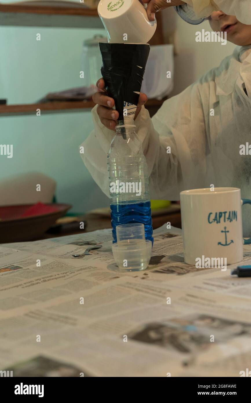 kid play science experiment chemical game indoor at home lab with