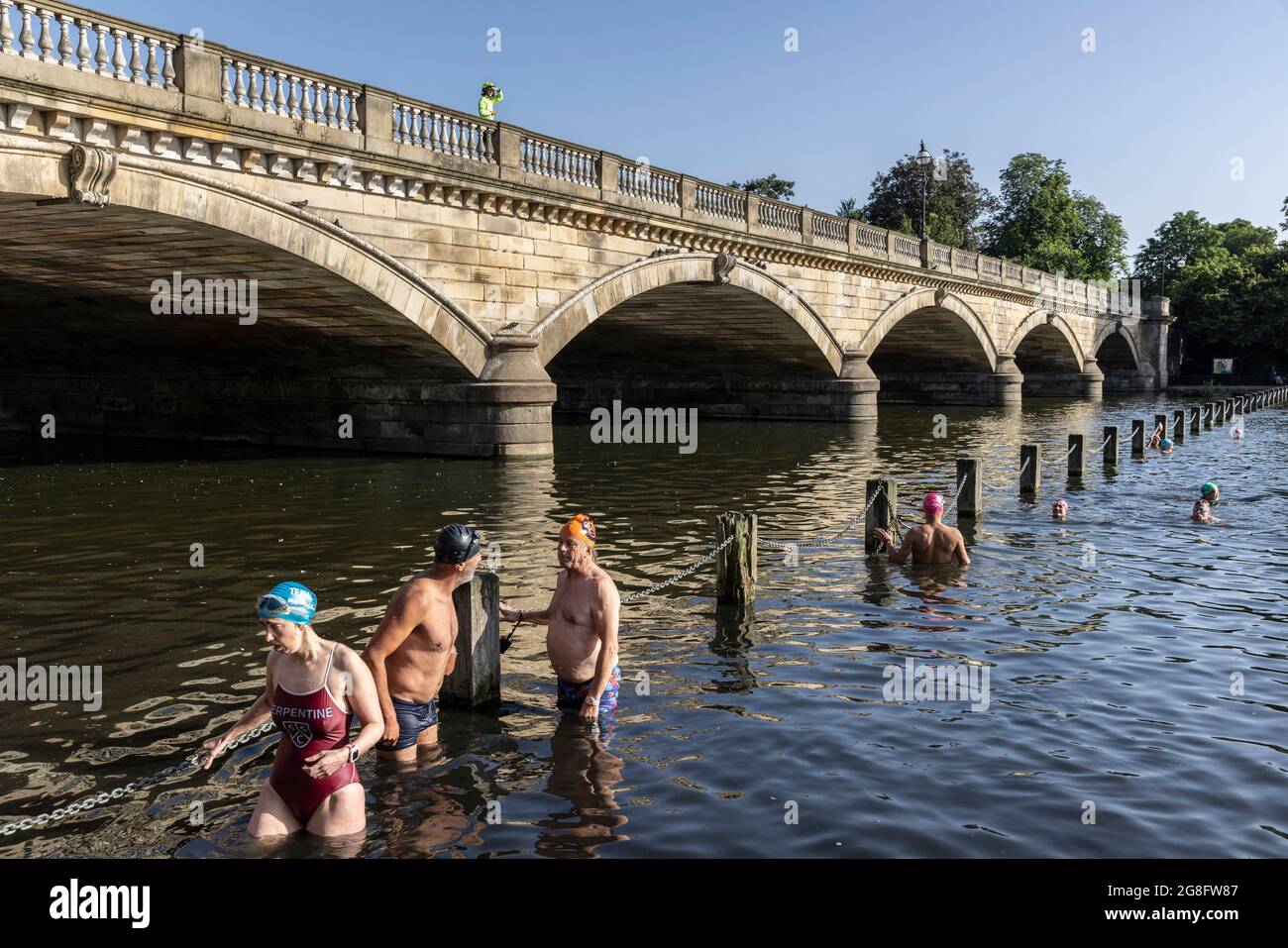 Serpentine Swimmers participate in the annual 'Bridge to Bridge' event. The race over approximately 1000 yards from Dell Bridget to Rennies Bridge. Stock Photo