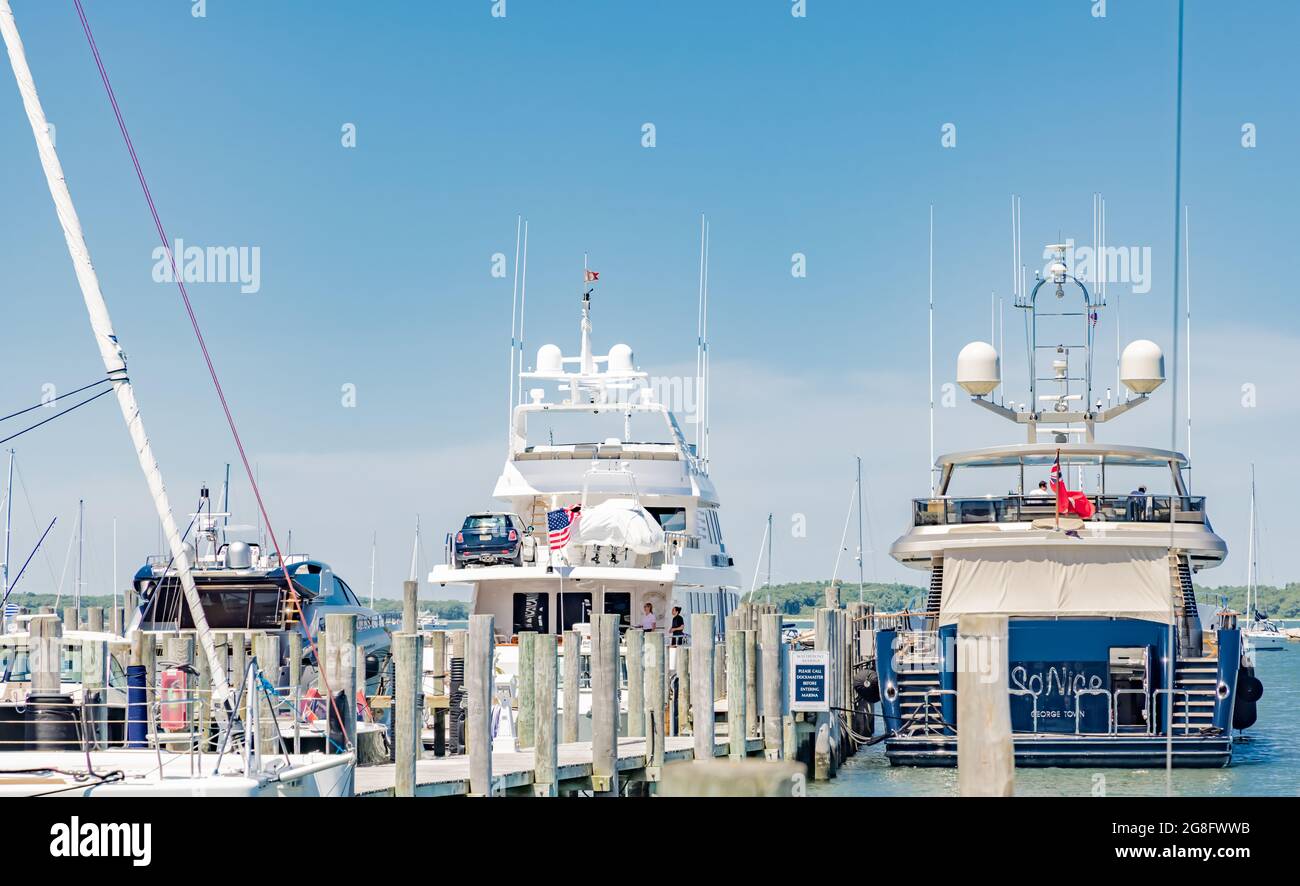 Yachts at Sag Harbor's Marine Park marina Stock Photo Alamy