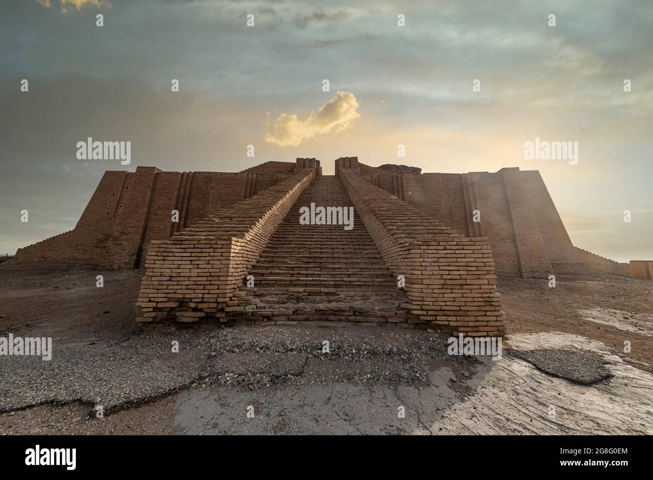 Ziggurat, ancient city of Ur, The Ahwar of Southern Iraq, UNESCO World Heritage Site, Iraq, Middle East Stock Photo