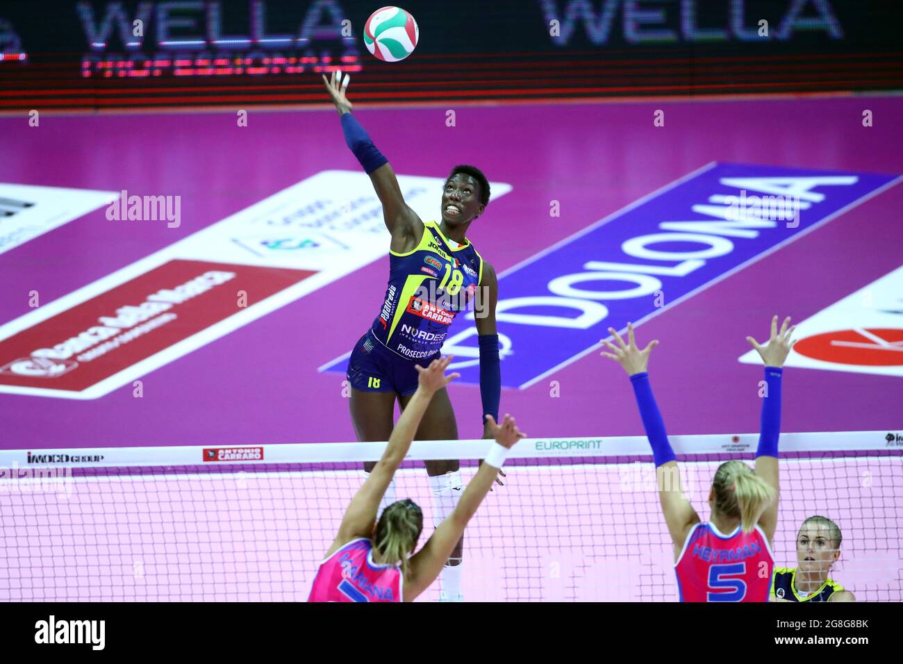 EGONU PAOLA (CONEGLIANO)IMOCO VOLLEY CONEGLIANO VERO VOLLEY MONZA