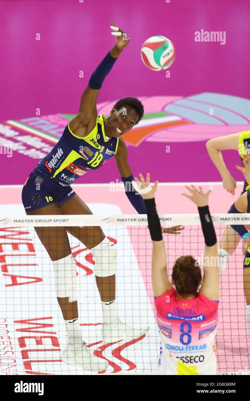 EGONU PAOLA (CONEGLIANO)IMOCO VOLLEY CONEGLIANO - IGOR GORGONZOLA NOVARA PALLAVOLO SUPERCOPPA ITALIANA A1-F 2019-2020 MILANO 16-11-2019 FOTO FILIPPO RUBIN / LVF Stock Photo