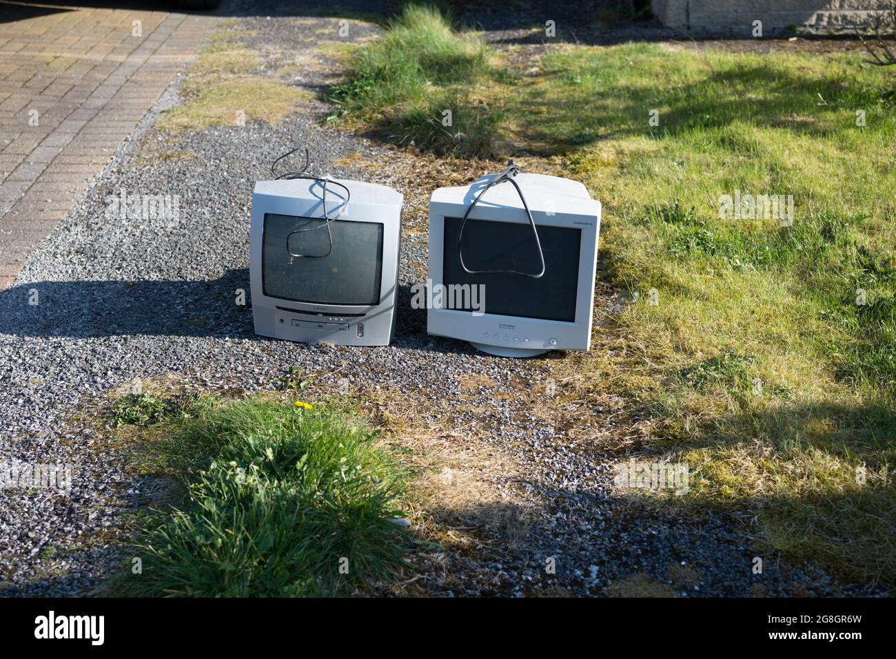 Television screens hi-res stock photography and images - Alamy