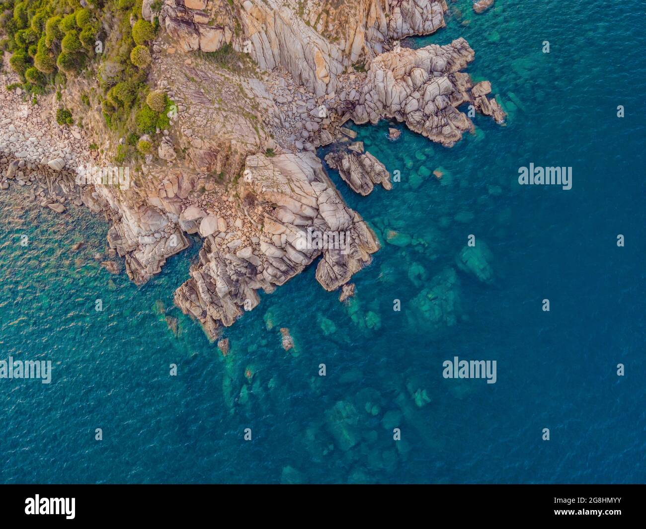 Aerial view of ocean waves and fantastic Rocky coast Stock Photo - Alamy