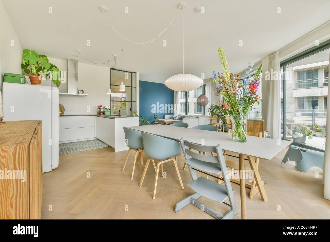Interior design of bright and beautiful dining room Stock Photo - Alamy