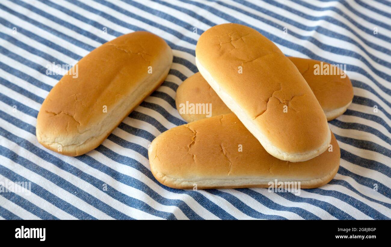 Whole Grain Hot Dog Buns on cloth, side view Stock Photo Alamy