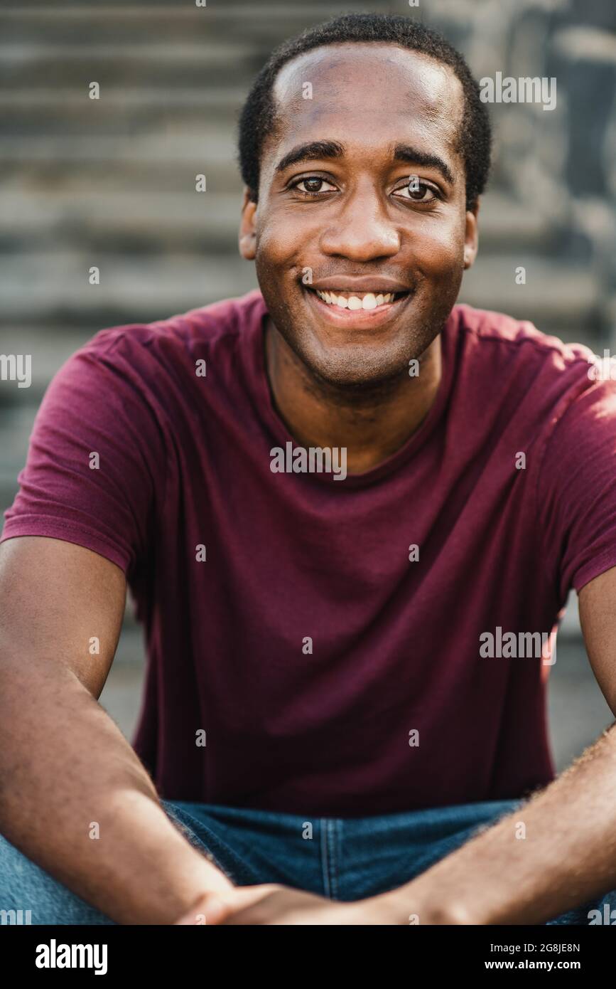 Cheerful black man hi-res stock photography and images - Alamy