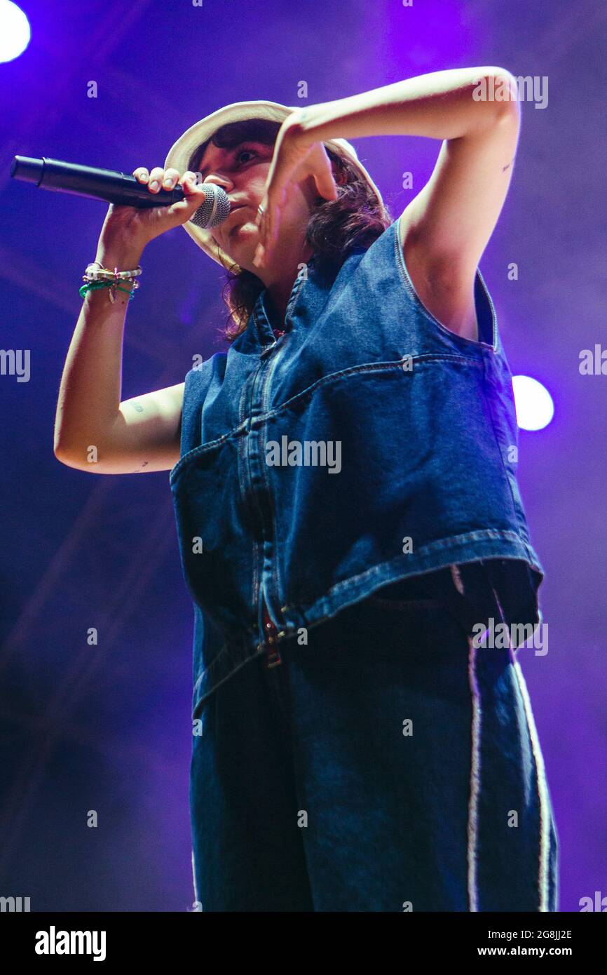 Ariete stage hires stock photography and images Alamy