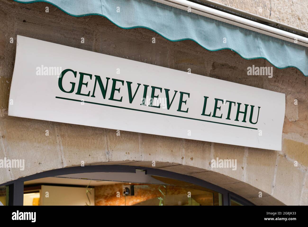 Sitemapcdatahttpsintkedriinfogenevieve Lethu Boutique En Lignenull