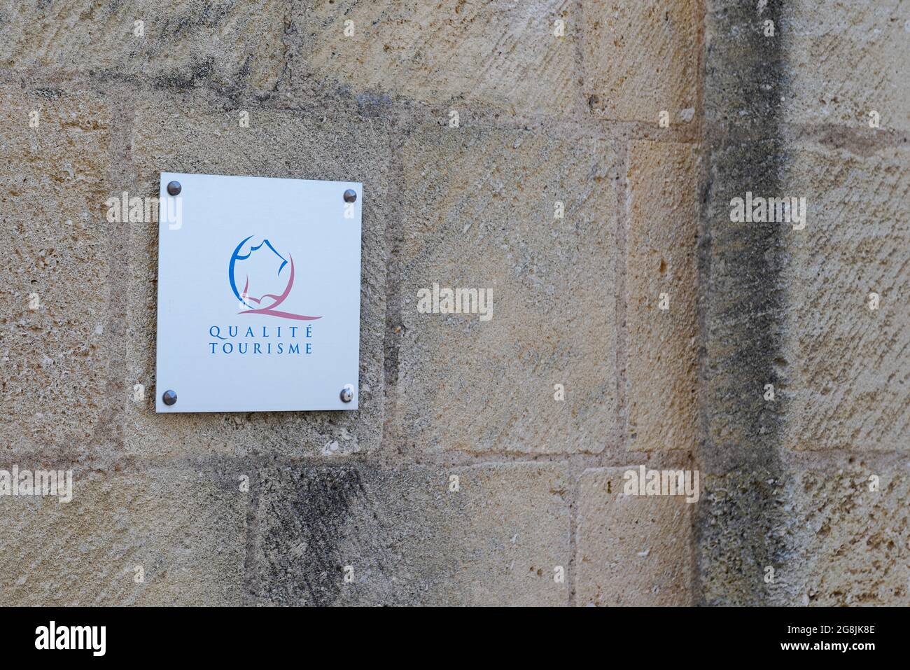 Bordeaux , Aquitaine  France - 12 28 2020 : Qualité Tourisme logo and text sign of state guaranteed for French hospitality and tourism services Stock Photo