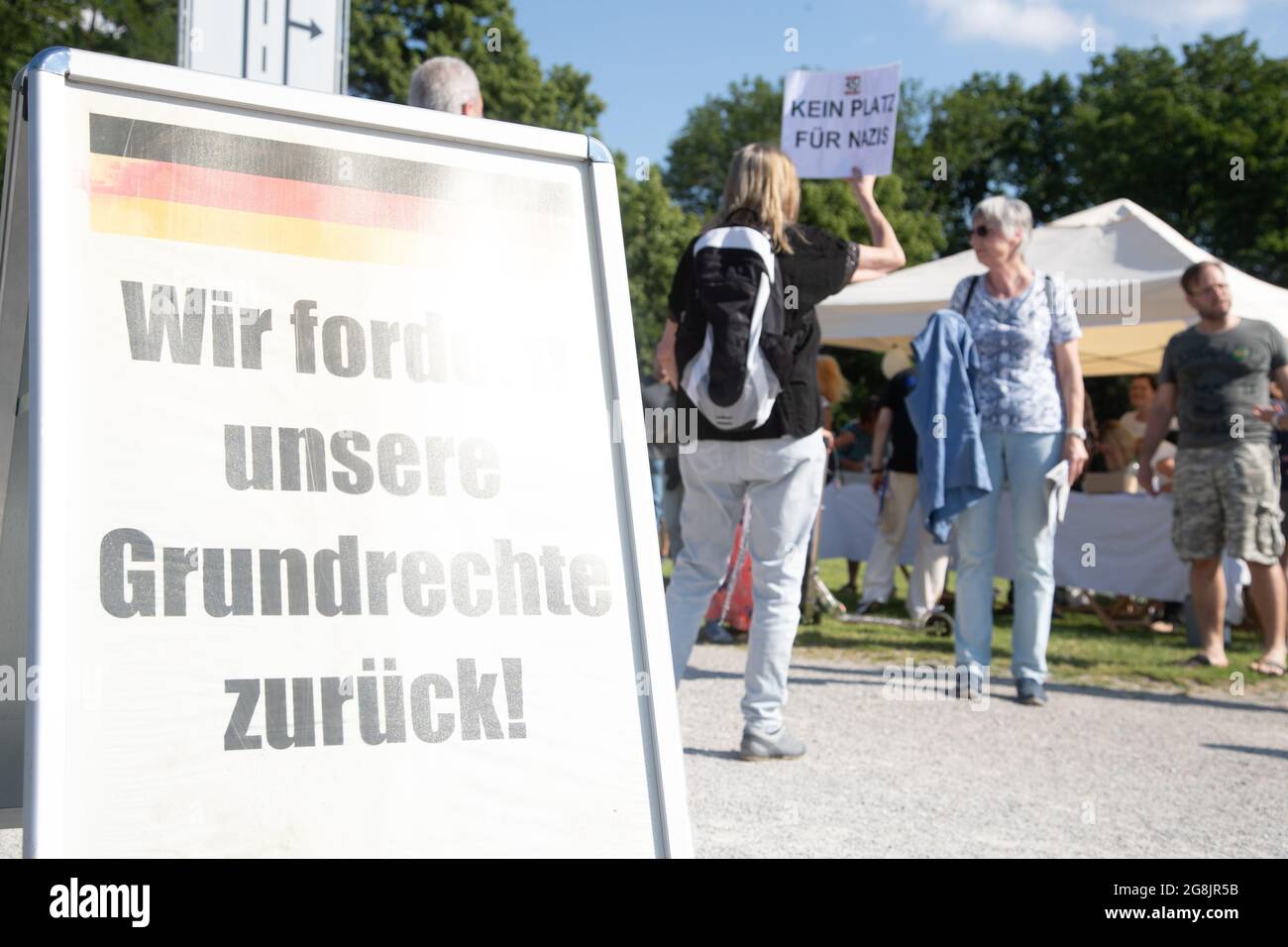 Alex Ist Nicht Im Stande Zu Glauben Was Sie Jetzt Gesehen Hat Alex Ist Nicht Im Stande Zu Glauben Was Sie Jetzt Gesehen Hat