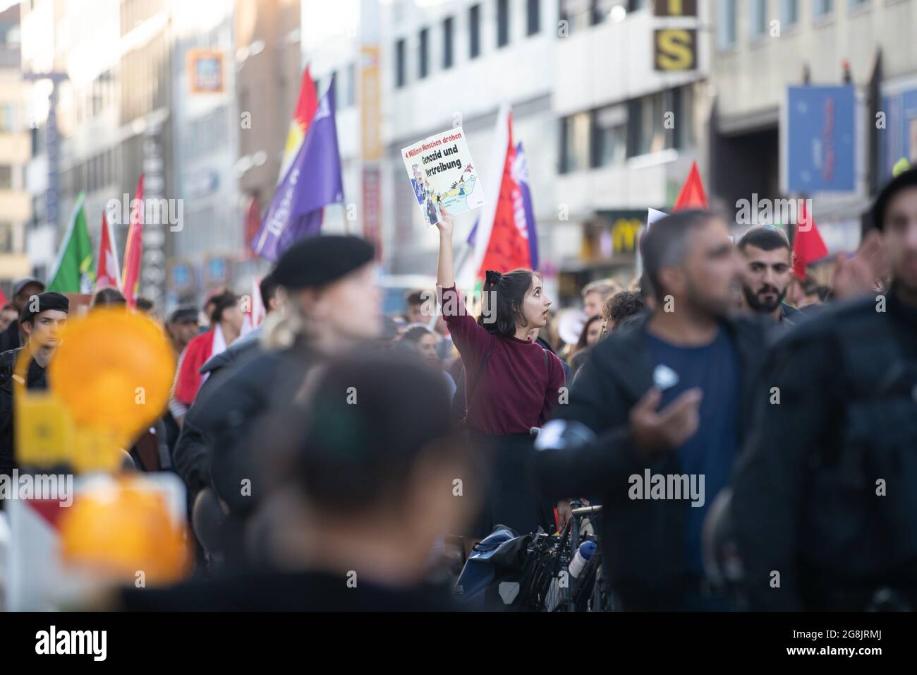 Munich, Germany. 26th Oct, 2019. On 26. October 2016 around 800 people joined a demonstration in solidarity of the Kurdish people in Syria, who are being attacked by the Turkish military. (Photo by Alexander Pohl/Sipa USA) Credit: Sipa USA/Alamy Live News Stock Photo