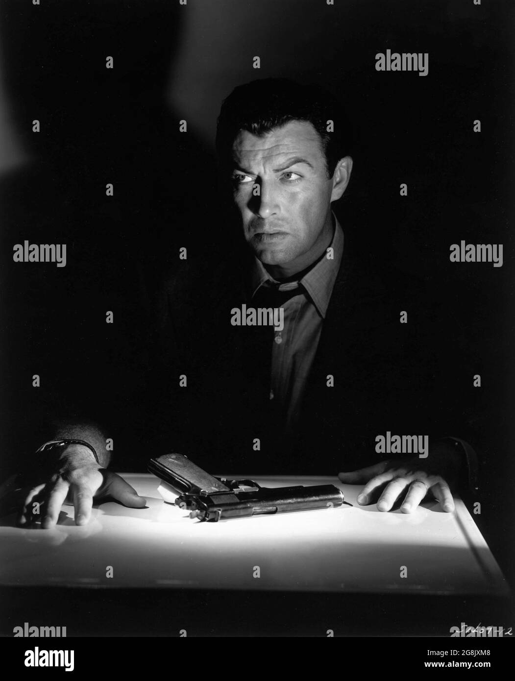 ROBERT TAYLOR Publicity Portrait in HIGH WALL 1947 director CURTIS ...