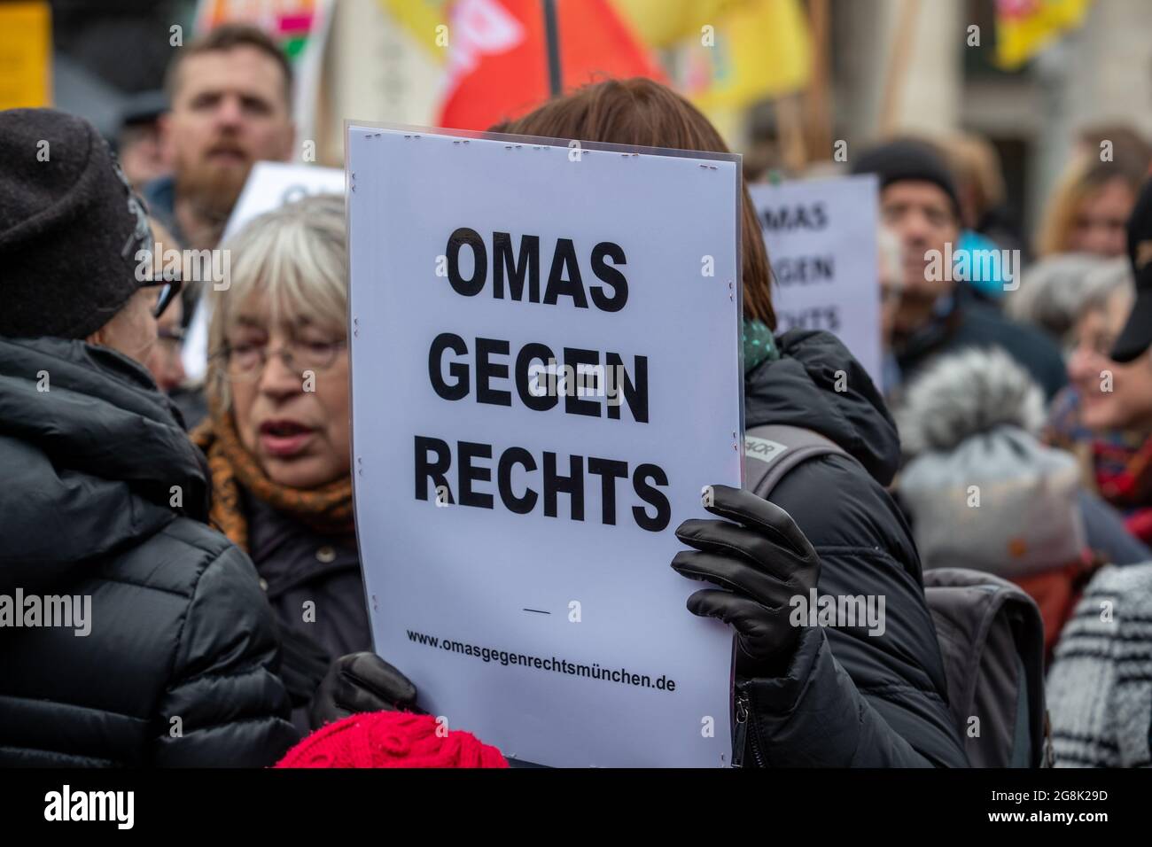 Munich, Germany. 06th Mar, 2020. Omas gegen Rechts at the antifascist protest ' Just don't do it ' organized by Bellevue di Monaco on 6. March 2020 at the Max-Josef-Platz in Munich. (Photo by Alexander Pohl/Sipa USA) Credit: Sipa USA/Alamy Live News Stock Photo