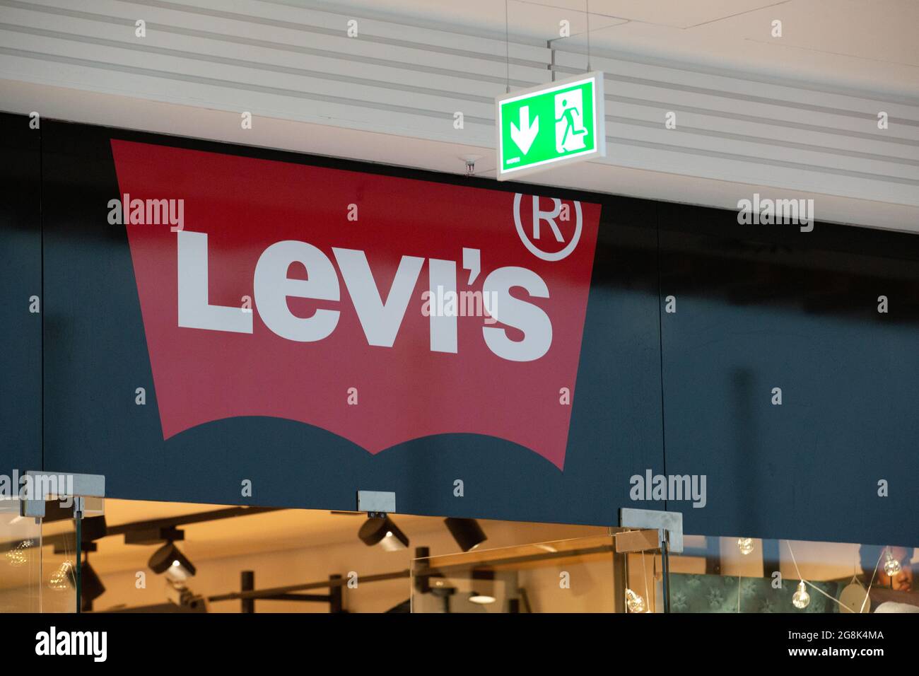 Deutschland. 13th Jan, 2020. Levi's Geschäft in dem Einkaufszentrum Riem Arcaden in München am 13. Januar 2020. (Photo by Alexander Pohl/Sipa USA) Credit: Sipa USA/Alamy Live News Stock Photo
