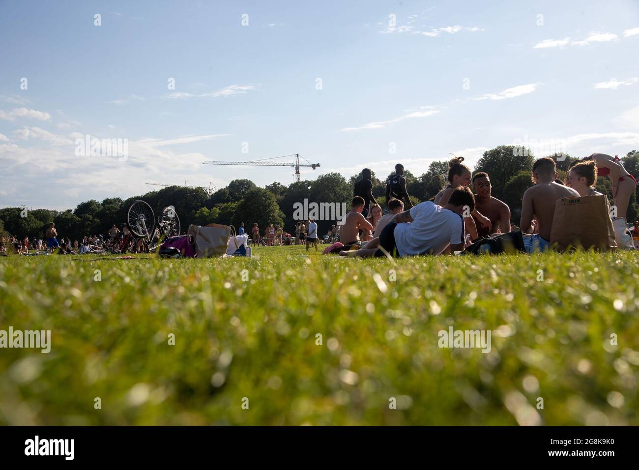 Viele Menschen High Resolution Stock Photography and Images Alamy