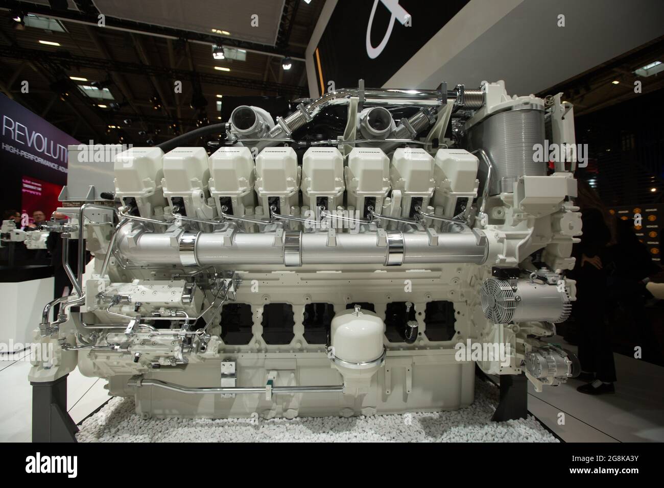 Munich, Germany. 10th Apr, 2019. Huge Engine. The Bauma is the most important construction fair in the world and the biggest fair in general. It takes place from 8.4.2019 - 14.4.2019 in Munich. (Photo by Alexander Pohl/Sipa USA) Credit: Sipa USA/Alamy Live News Stock Photo