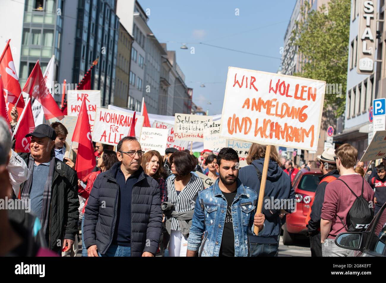 People asking for settlement. On 1.5.2019 a few thousands people demonstrated at the MayDay protest in Munich. (Photo by Alexander Pohl/Sipa USA) Stock Photo