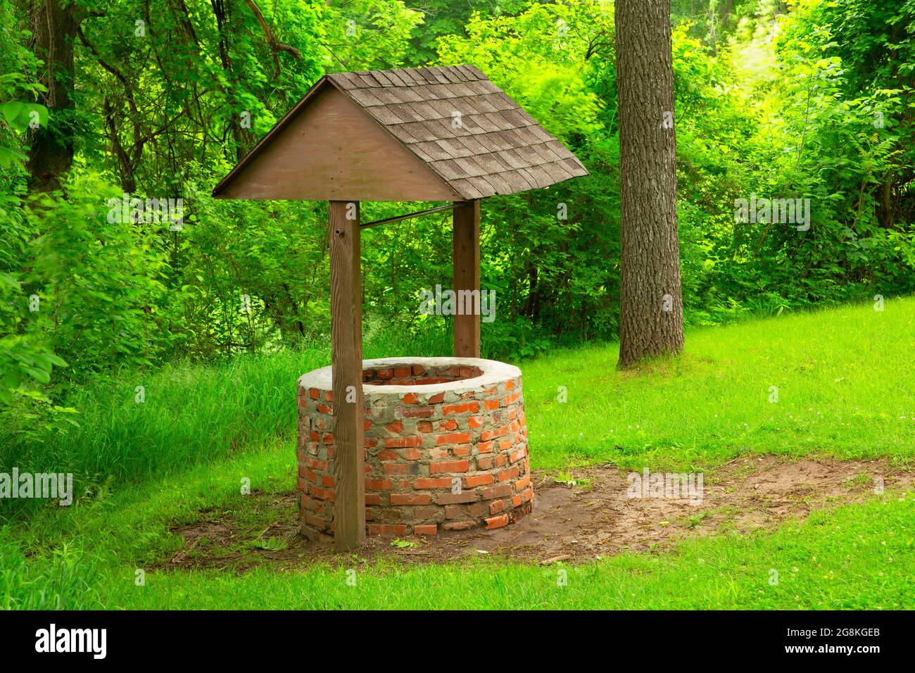 St. Deroin well, Indian Cave State Park, Nebraska Stock Photo Alamy