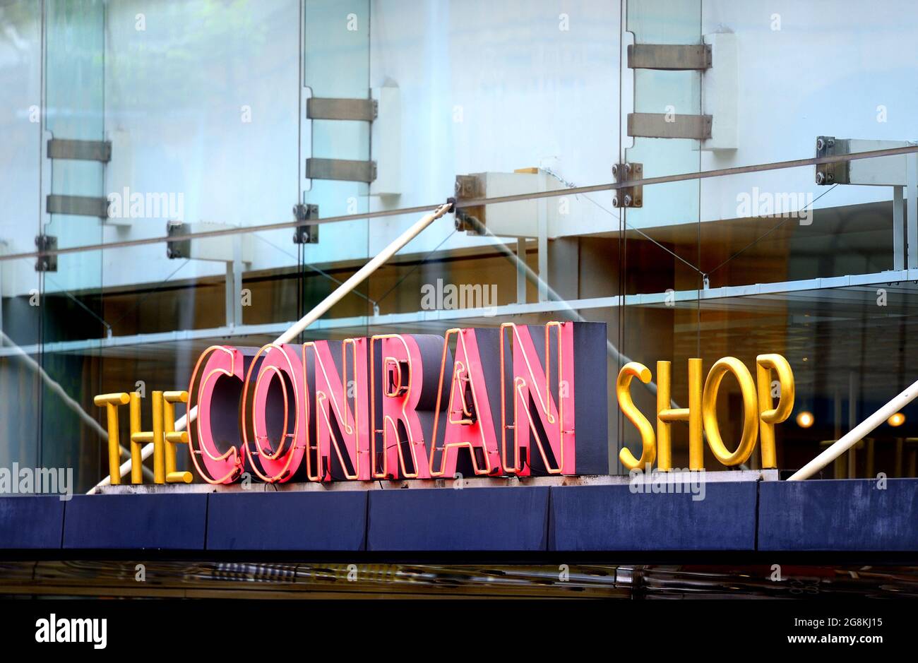 The conran shop london hi-res stock photography and images