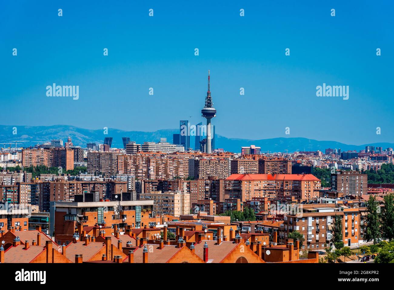 Madrid Spain June 12 21 Skyline Of Madrid From Tio Pio Park Aerial Cityscape A Sunny Day Stock Photo Alamy Madrid Spain June 12 21 Skyline Of Madrid From Tio Pio Park Aerial Cityscape A Sunny Day Stock Photo Alamy