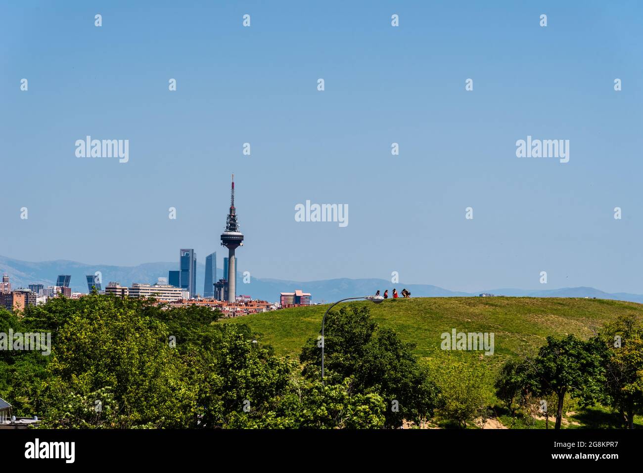 Madrid Spain June 12 21 Skyline Of Madrid From Tio Pio Park Aerial Cityscape A Sunny Day Stock Photo Alamy Madrid Spain June 12 21 Skyline Of Madrid From Tio Pio Park Aerial Cityscape A Sunny Day Stock Photo Alamy