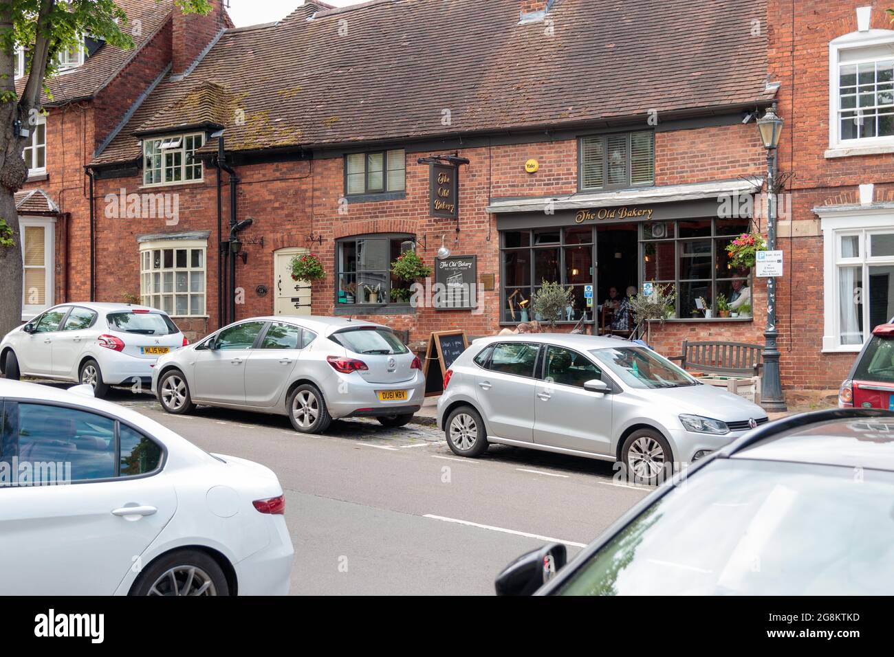 KENILWORTH, WARWICKSHIRE, UNITED KINGDOM - MAY 29, 2021: View of ‘The Old Bakery’. High Street Stock Photo