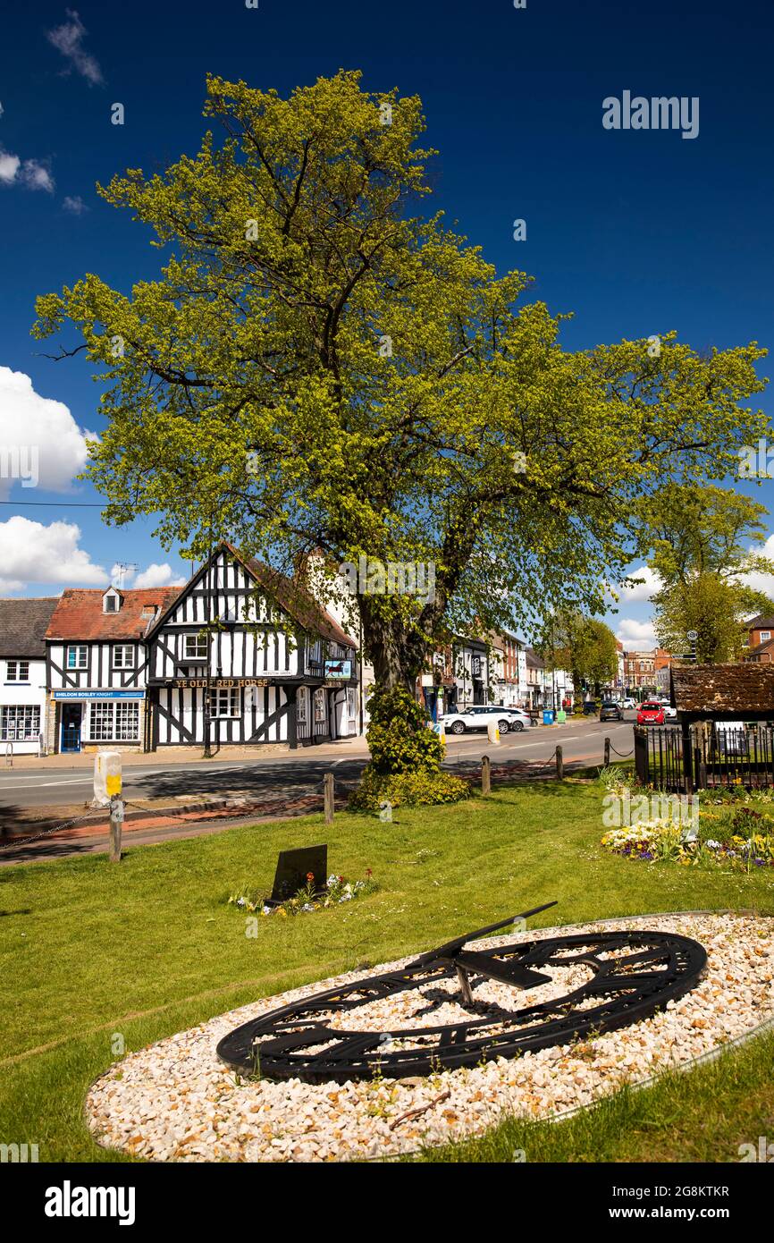 UK, England, Worcestershire, Evesham, Vine Street, and timber framed