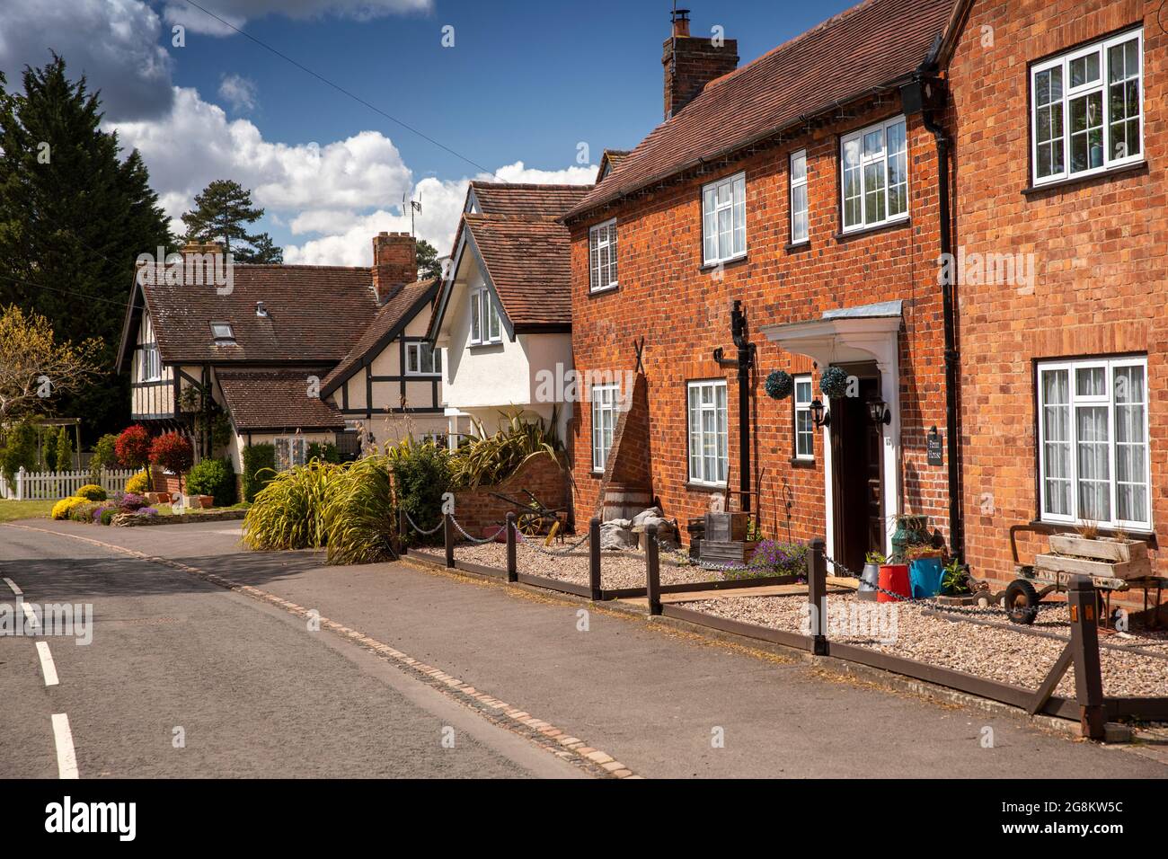 UK, England, Worcestershire, Pershore, Cropthorne, historic houses in