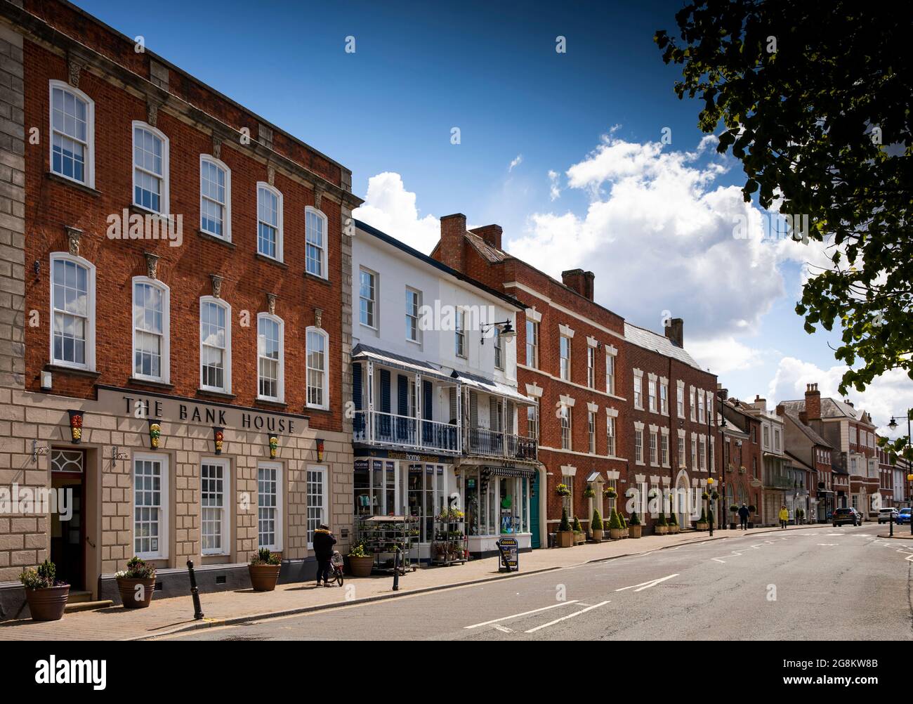 Pershore shops hires stock photography and images Alamy
