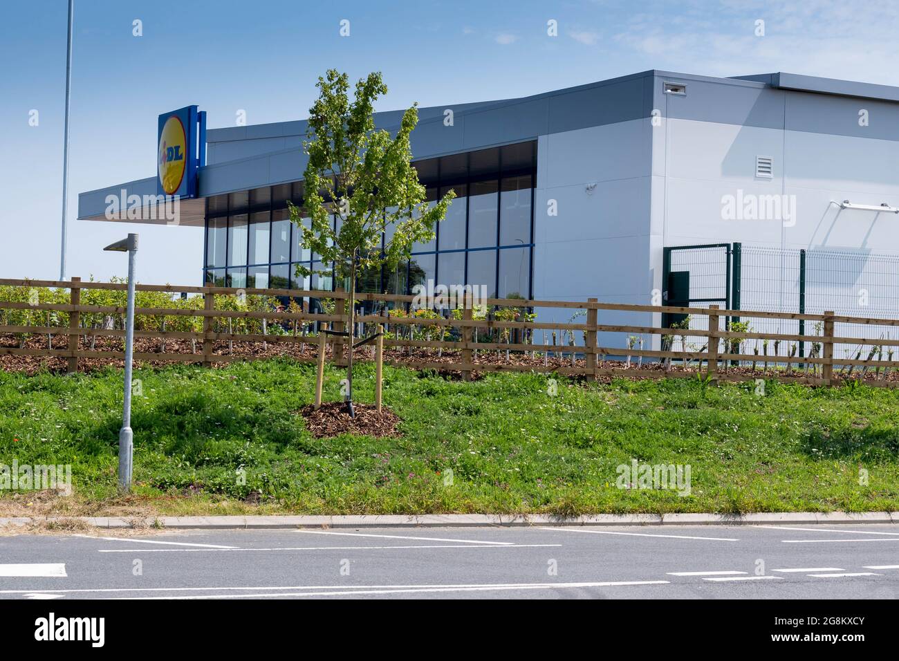 New Lidl Superstore on Broadland gateway norwich Stock Photo Alamy