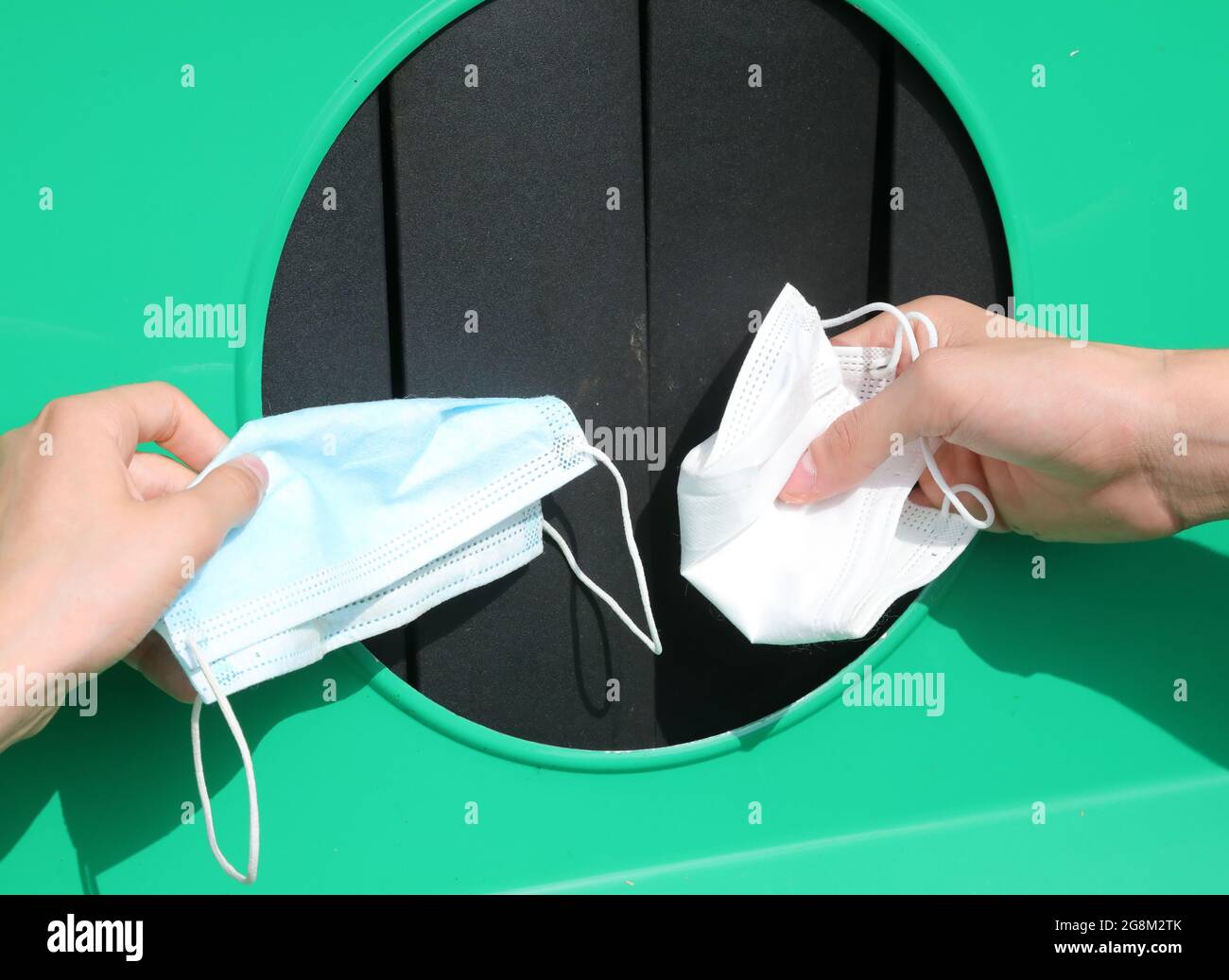 Hand throwing garbage dust bin hires stock photography and images Alamy