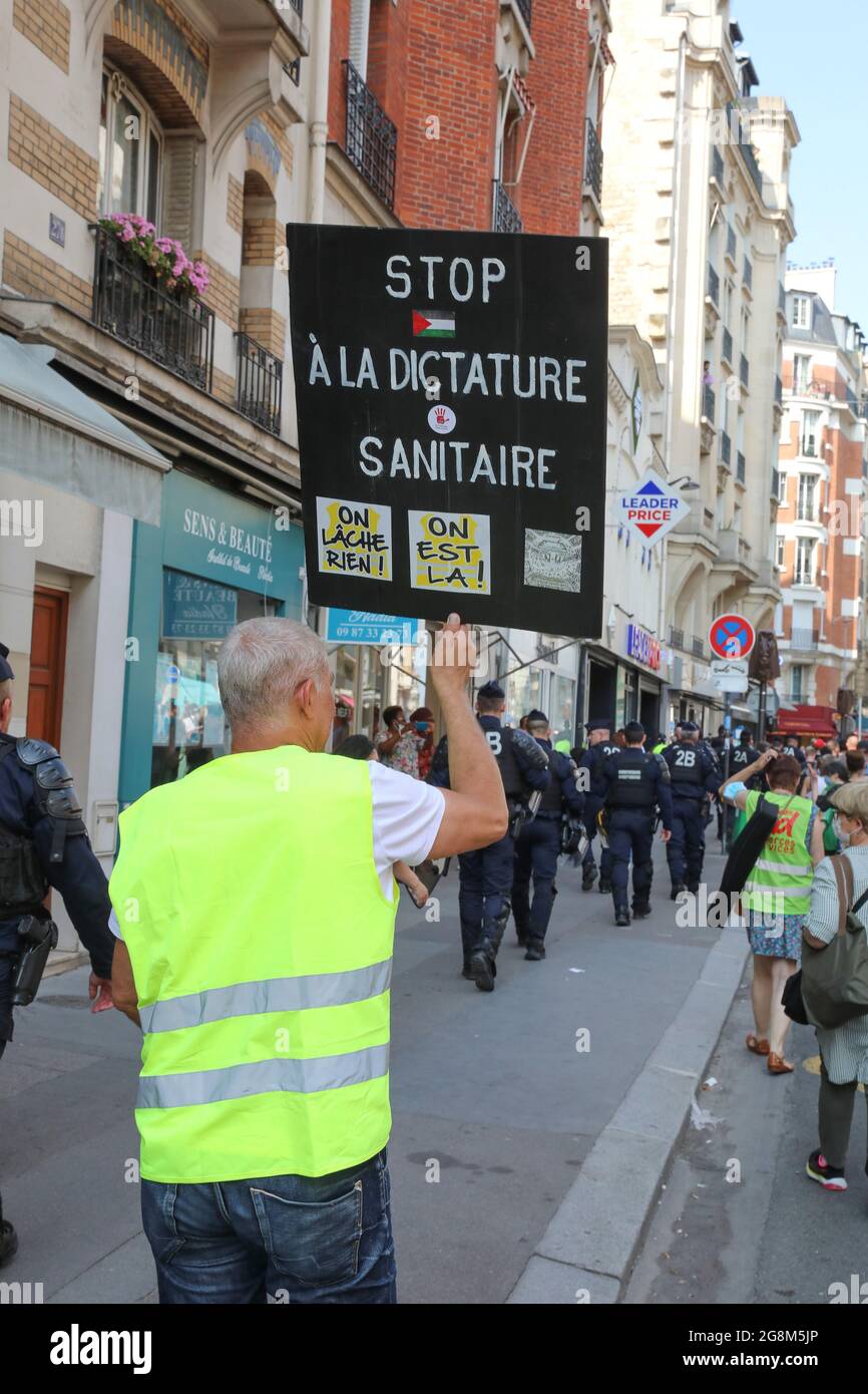DEMONSTRATION AGAINST VACCINATION IN PARIS Stock Photo