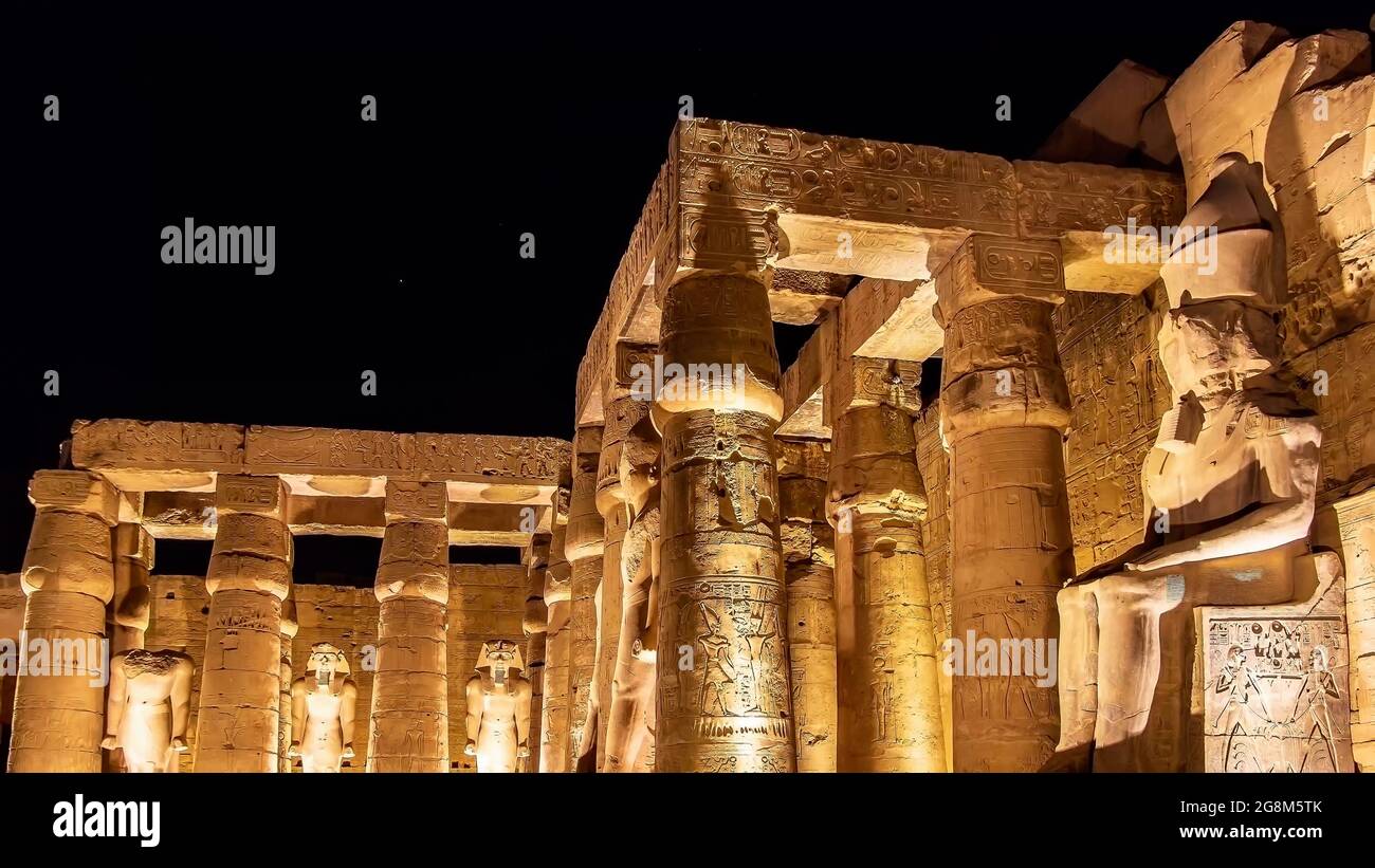 Temple of Luxor at night in Luxor, Egypt Stock Photo Alamy