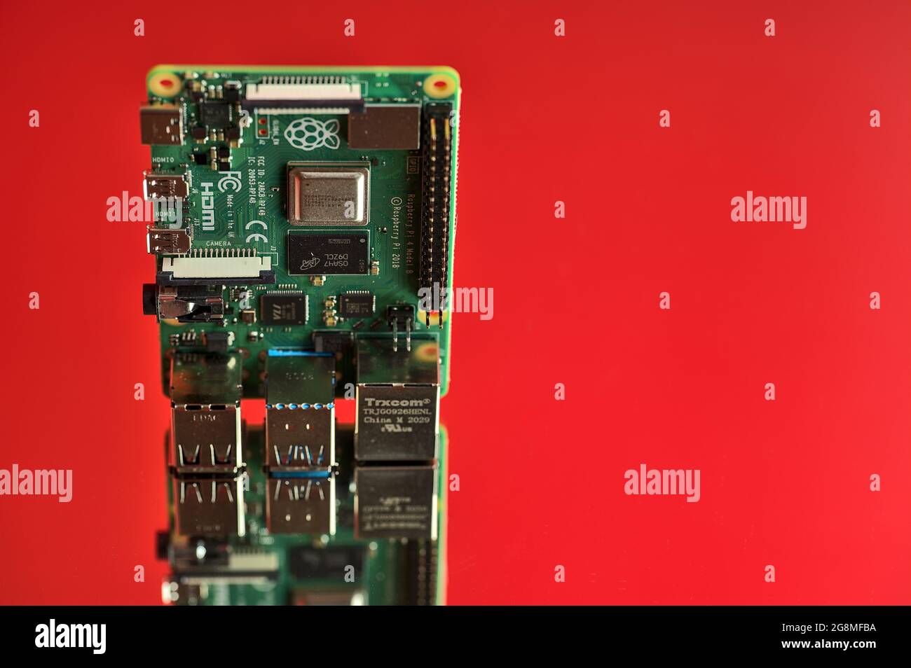 Raspberry pi 4 model b hi-res stock photography and images - Alamy