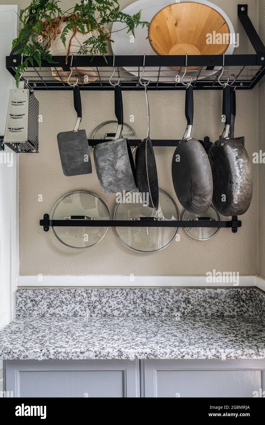 Old Pans And Cooking Pots Hanging On Wood Stock Photo - Download Image Now  - Cooking Pan, Hanging, Abandoned - iStock