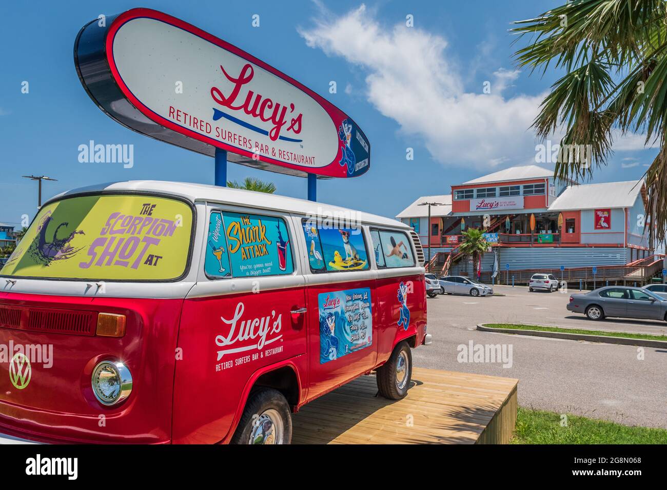 Lucy's Retired Surfers Bar and Restaurant in Biloxi, Mississippi, USA Stock Photo
