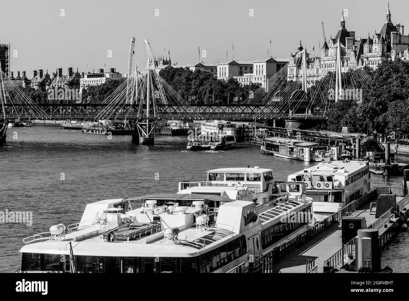 Big ben london underground Black and White Stock Photos & Images - Alamy