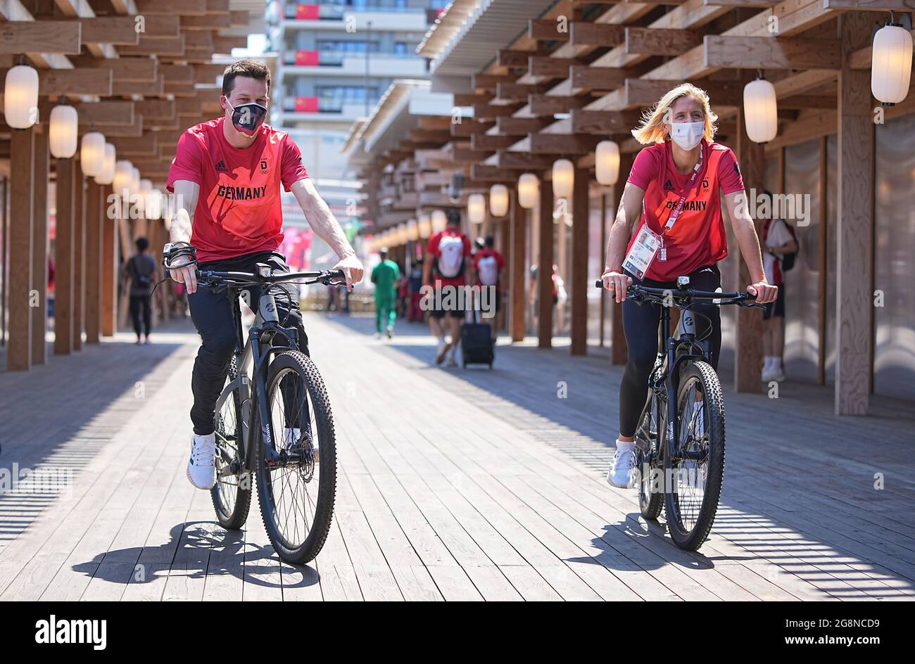 Tokio, Japan. 22nd July, 2021. Water jumper Patrick Hausding (l) and