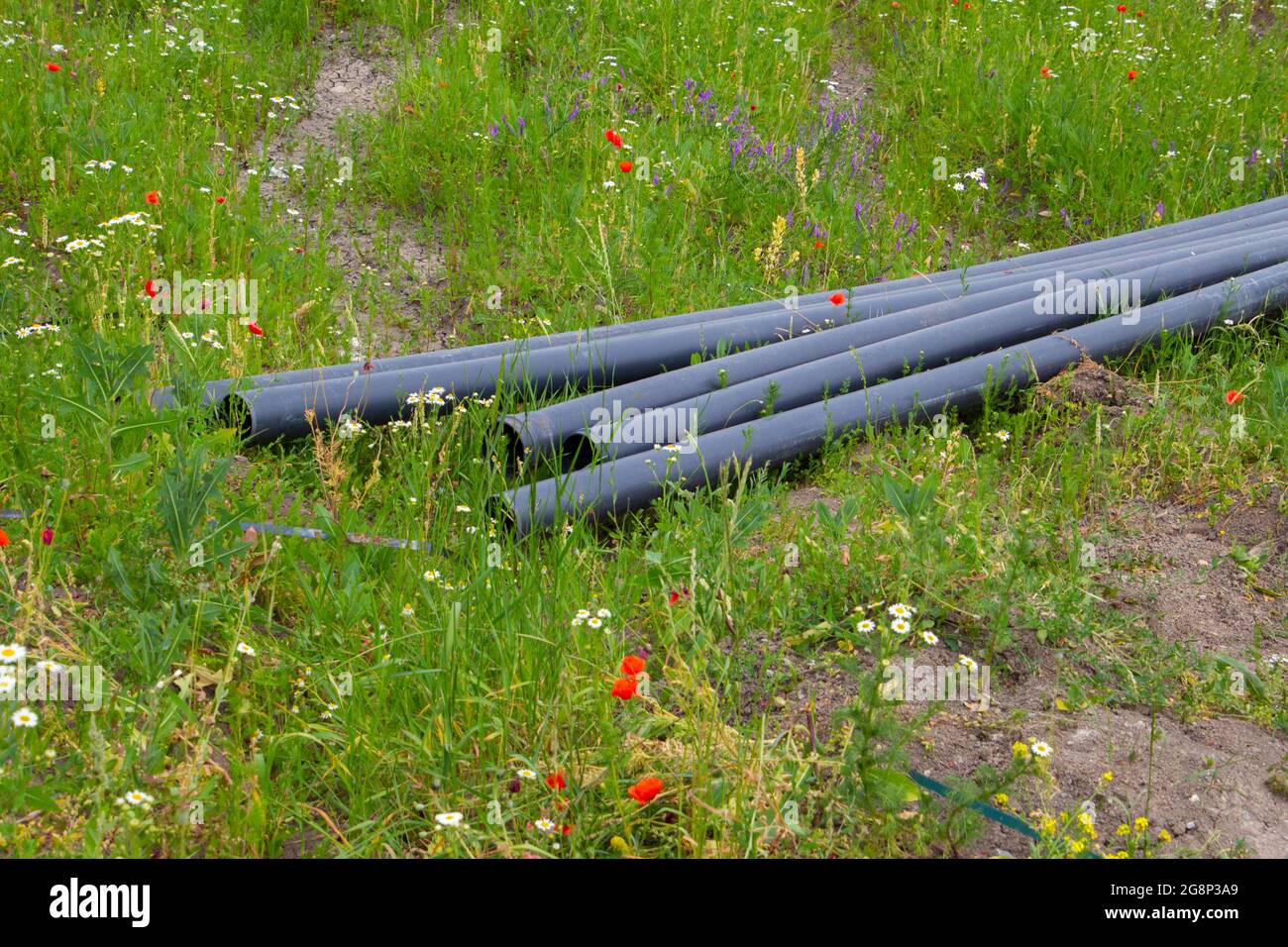 Black tubing hires stock photography and images Alamy
