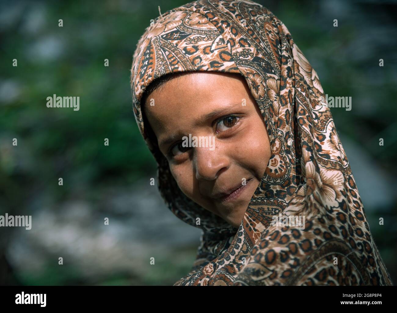 Pakistan gilgit young girl hi-res stock photography and images - Alamy