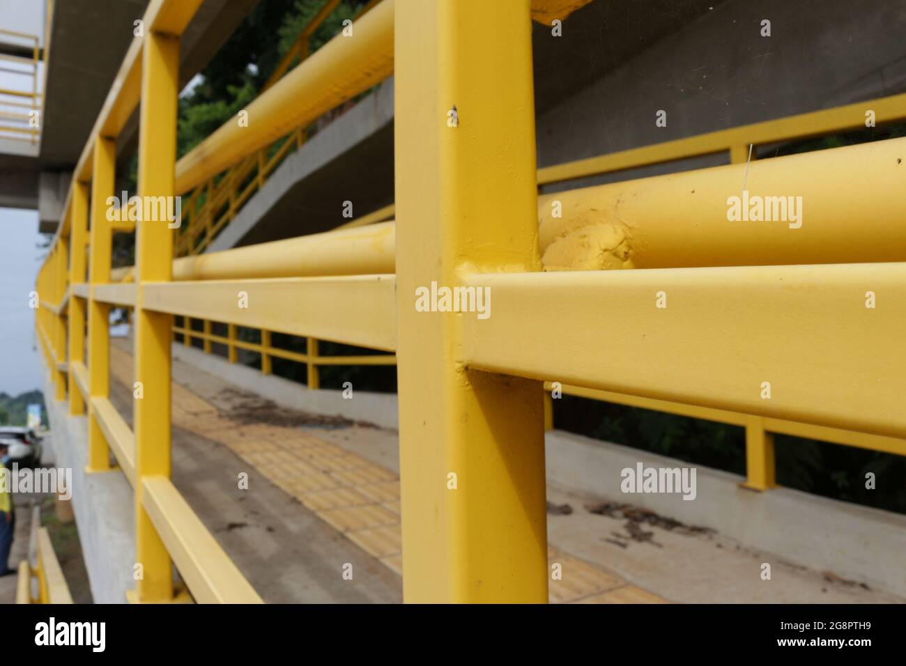 Bridge Metal Railing Using Angle Industrial steel construction railings hi-res stock photography and ...