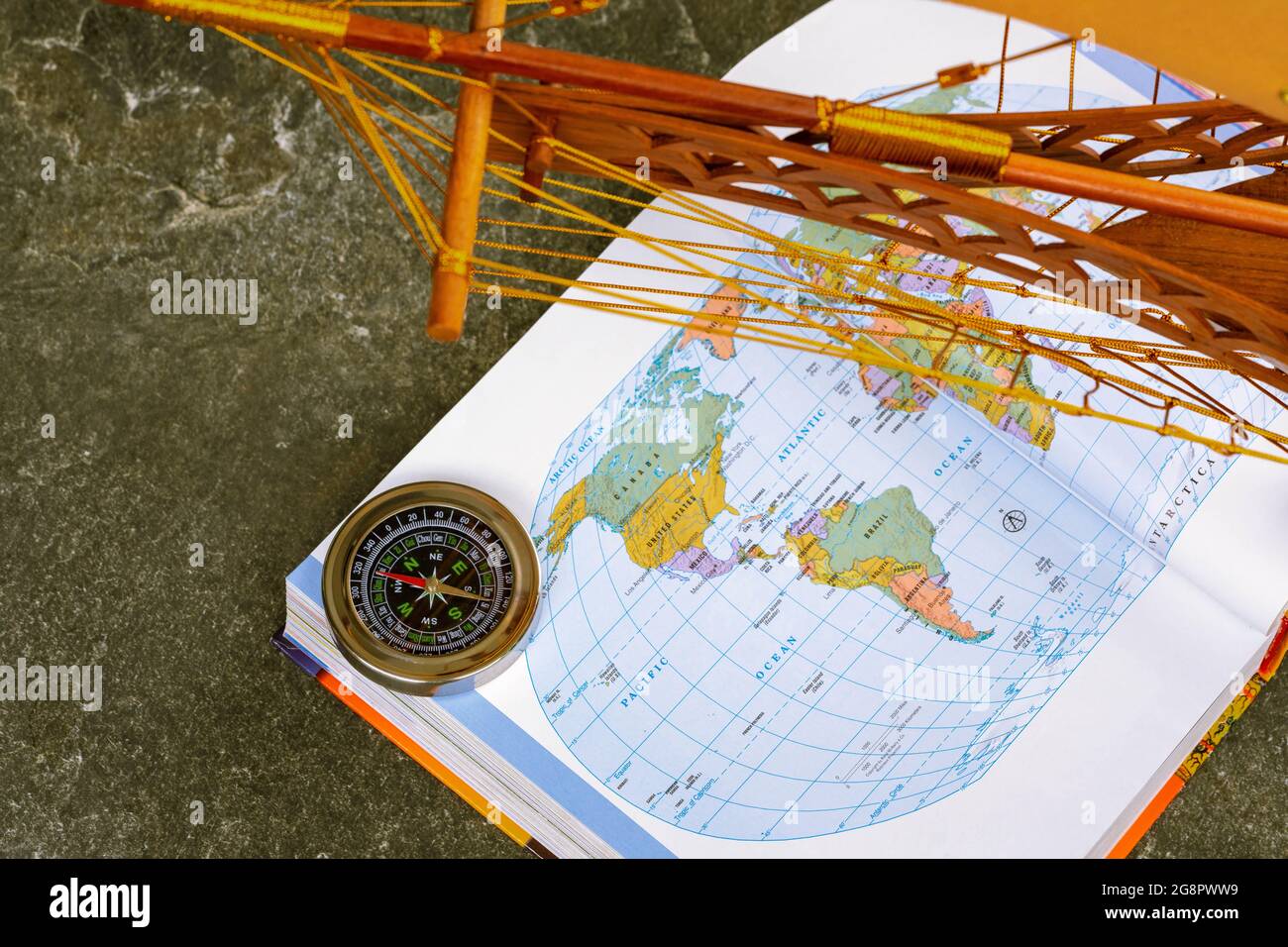 world map longitude latitude lines high resolution stock photography and images alamy