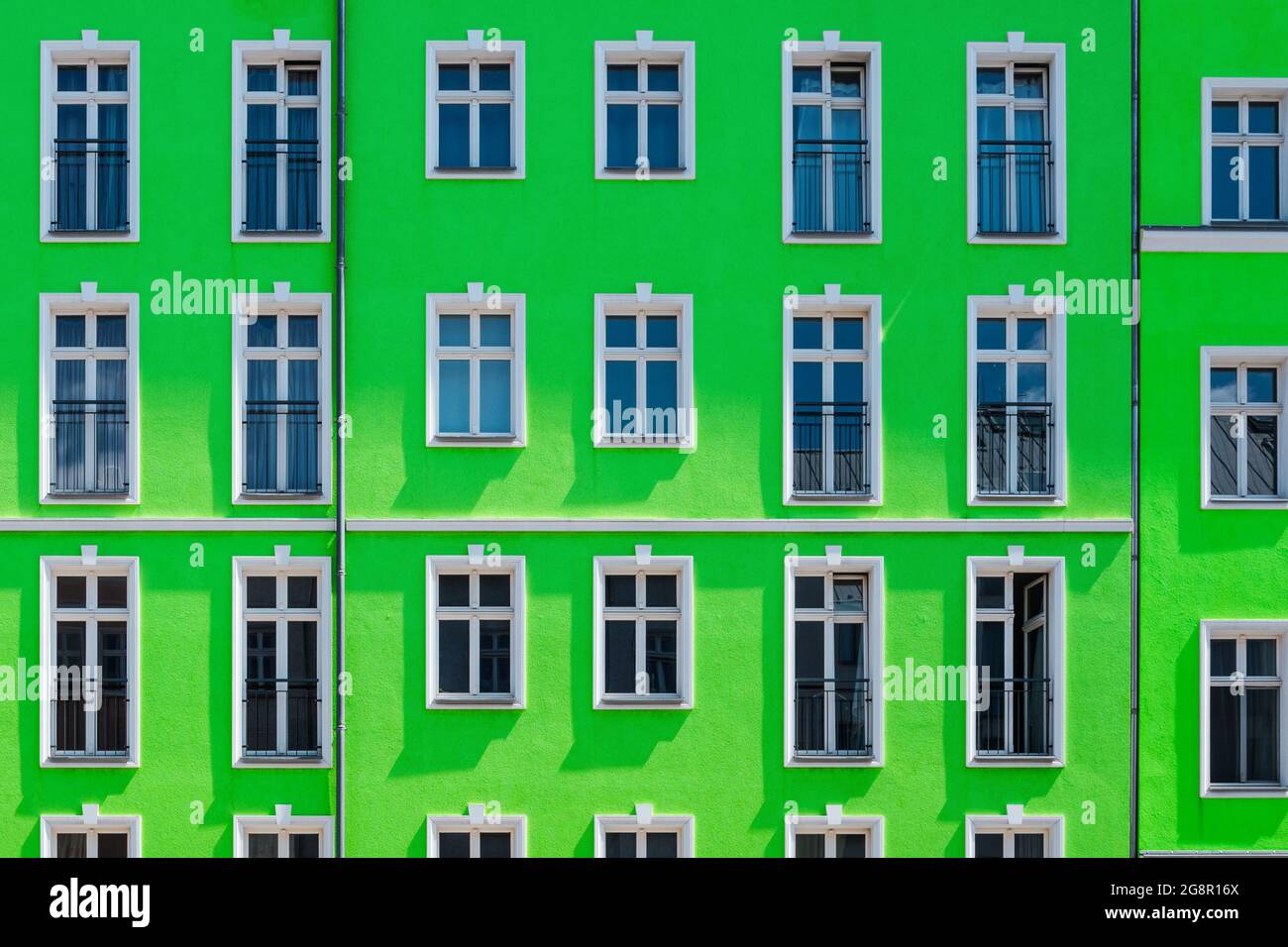 A closer look at Apartment Exterior Renovation Green