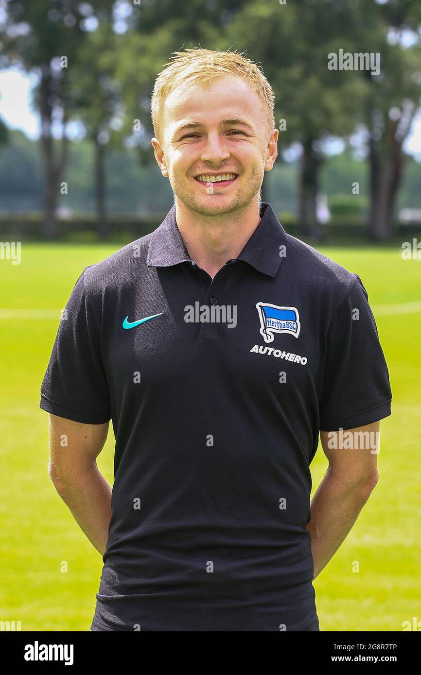 Berlin, Germany. 22nd July, 2021. Football: Bundesliga, Hertha BSC,  portrait photos, season 2021/22. team manager Hermann Dörner. Credit:  Michael Hundt/dpa/Alamy Live News Stock Photo - Alamy