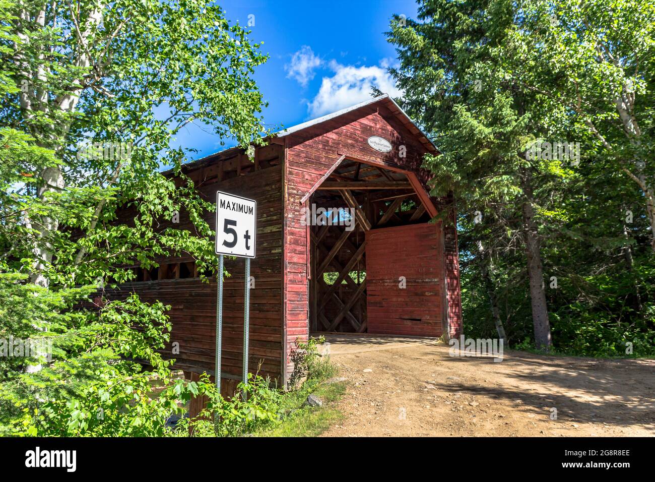 St-Placide-de-Charlevoix covered bridge. Municipality of Baie St-Paul (1926) Charlevoix, Quebec, Canada. Stock Photo