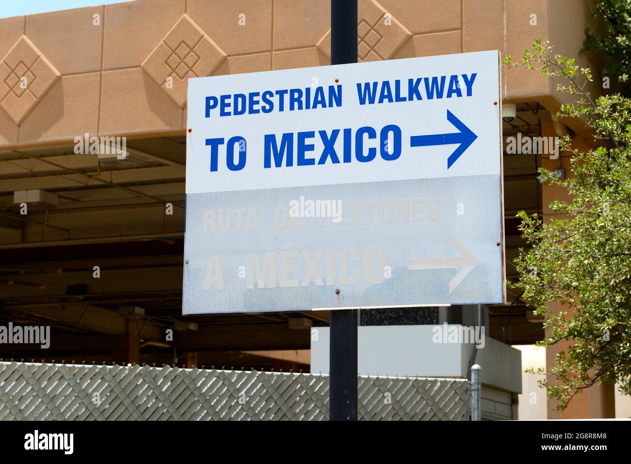 Pedestrian Walkway to Mexico directions sign in Douglas AZ Stock Photo